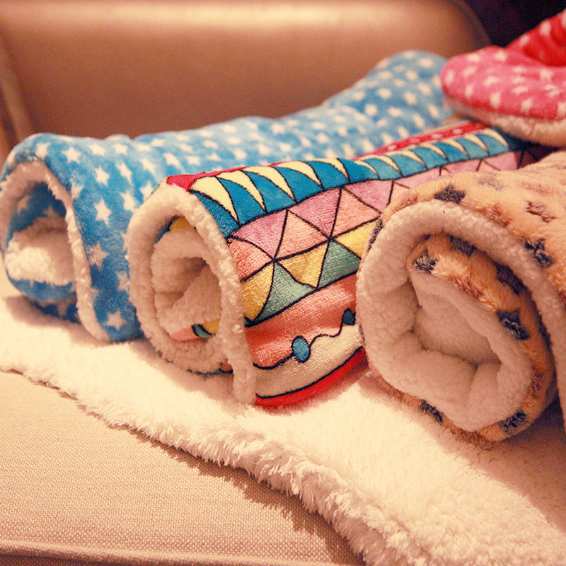 Cute Cat Blankets & Dog Pet Mat - Your Pet's Favorite Cozy Spot (Machine Washable!)